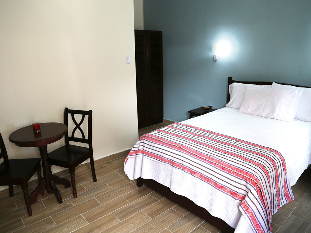 Jans Hotel Кей-Колкер Экстерьер фото